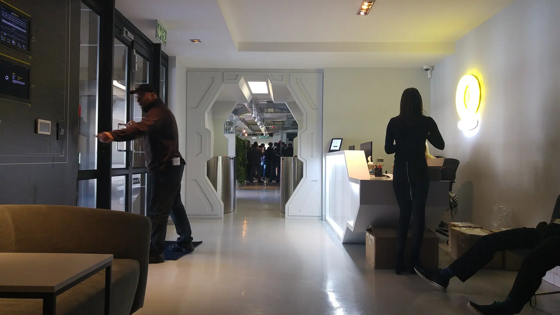 People in a Cape Town startup office reception area, part of the African startup funding story